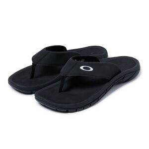 BRAND NEW men oakley supercoil black sandals flipflops slides slippers size US 7